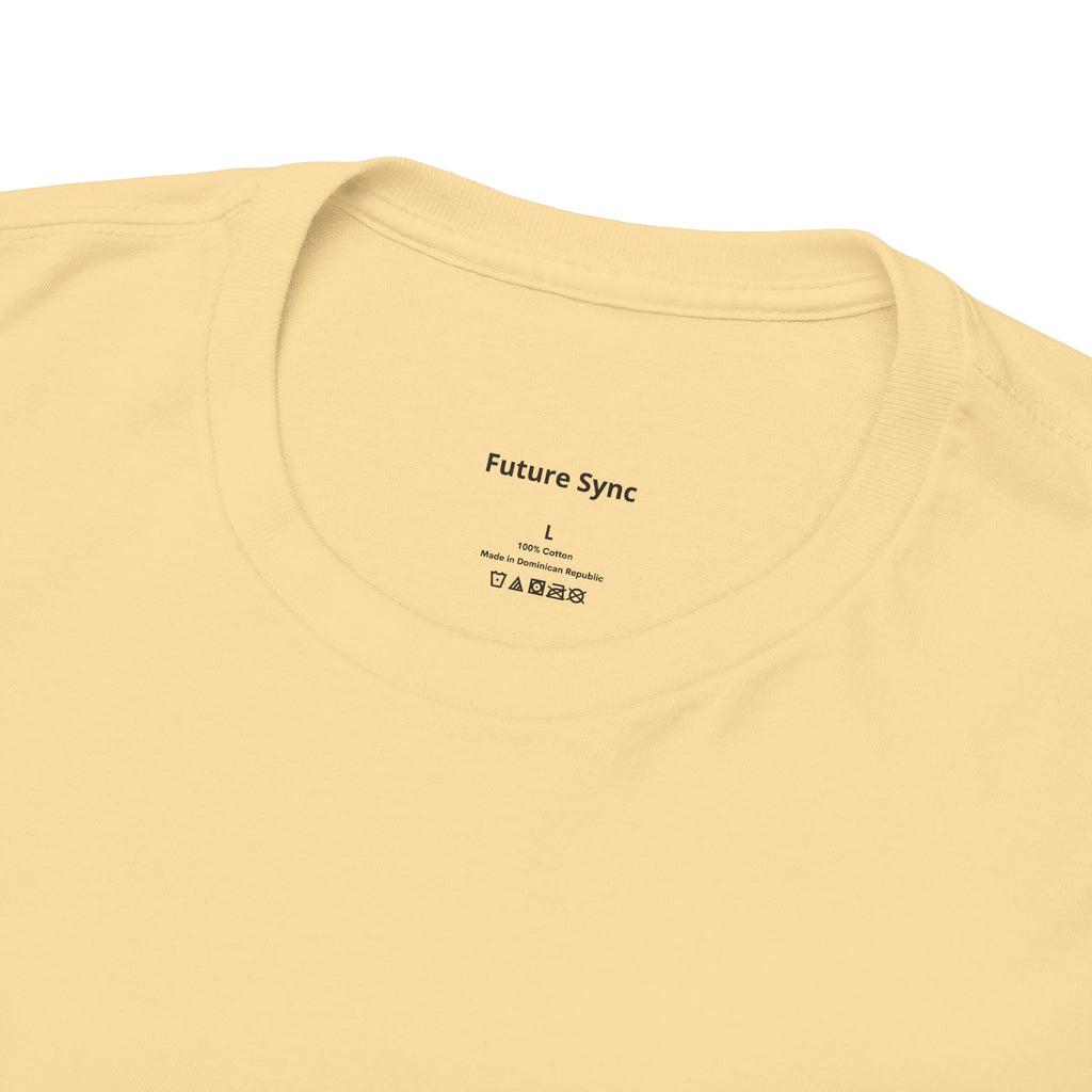 Camiseta de algodón grueso estándar Future Sync | Ropa urbana de estética minimalista