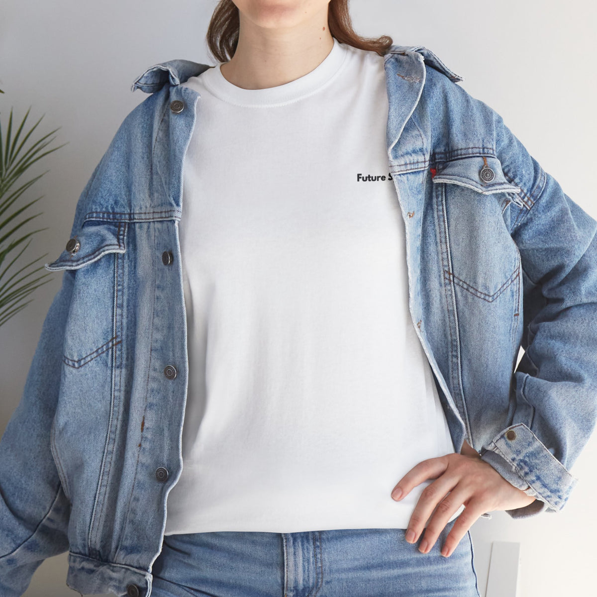 Camiseta de algodón grueso estándar Future Sync | Ropa urbana de estética minimalista