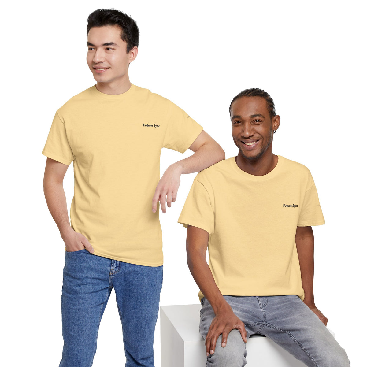 Camiseta de algodón grueso estándar Future Sync | Ropa urbana de estética minimalista